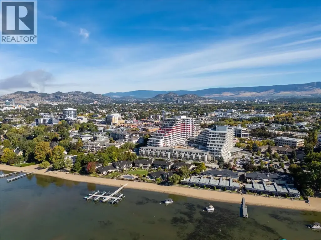 3340 Lakeshore Drive Unit# 306, Kelowna